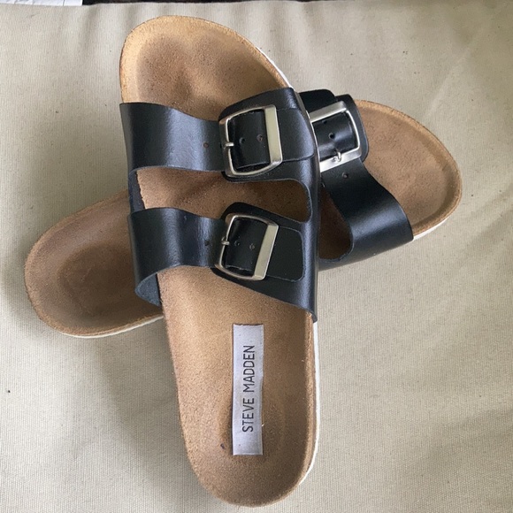 Steve Madden Barefoot Sandals - Picture 3 of 9